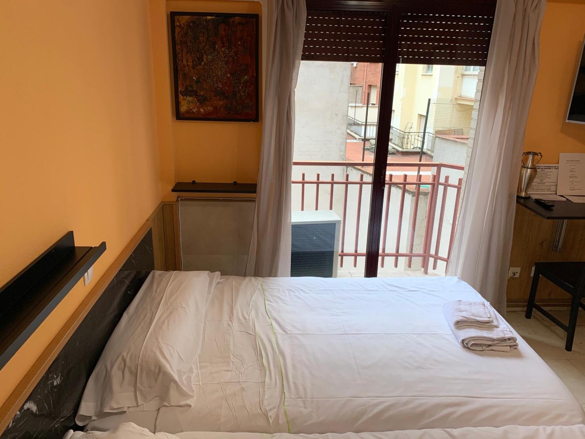 Apartamentos Y Estudios Torr En Madrid - Chamartin Con Wifi Gratis Exterior photo